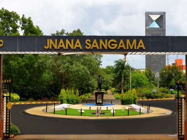 VTU campus gate